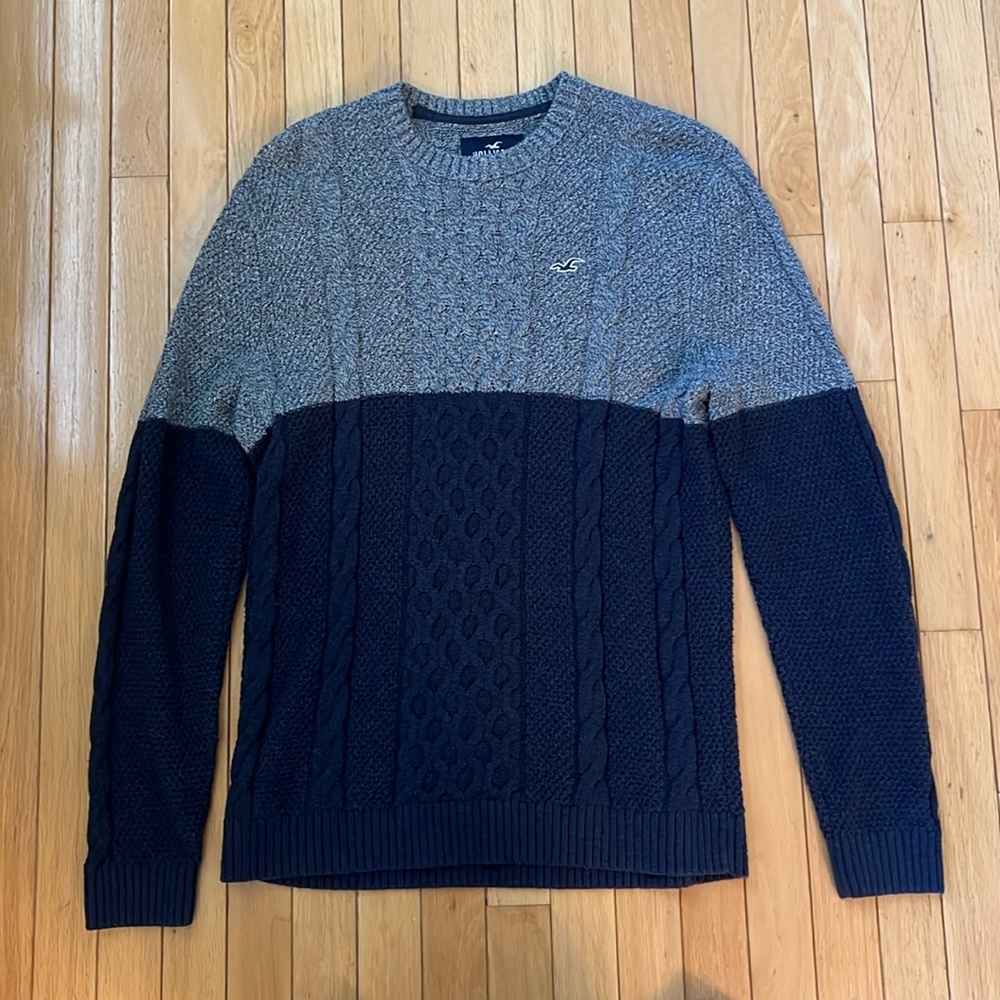 Hollister Navy Blue and Grey Knit Sweater